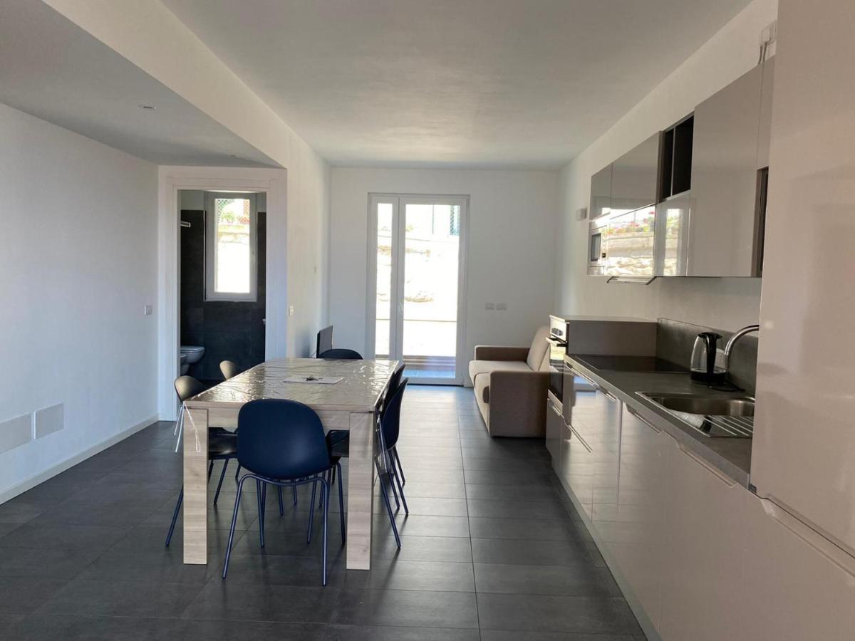 موسّو Modern Apartments Lake View With Pool المظهر الخارجي الصورة