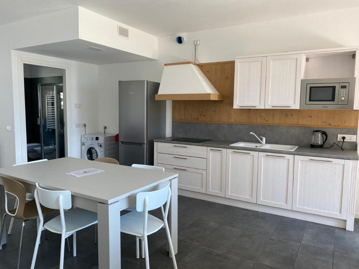 موسّو Modern Apartments Lake View With Pool المظهر الخارجي الصورة