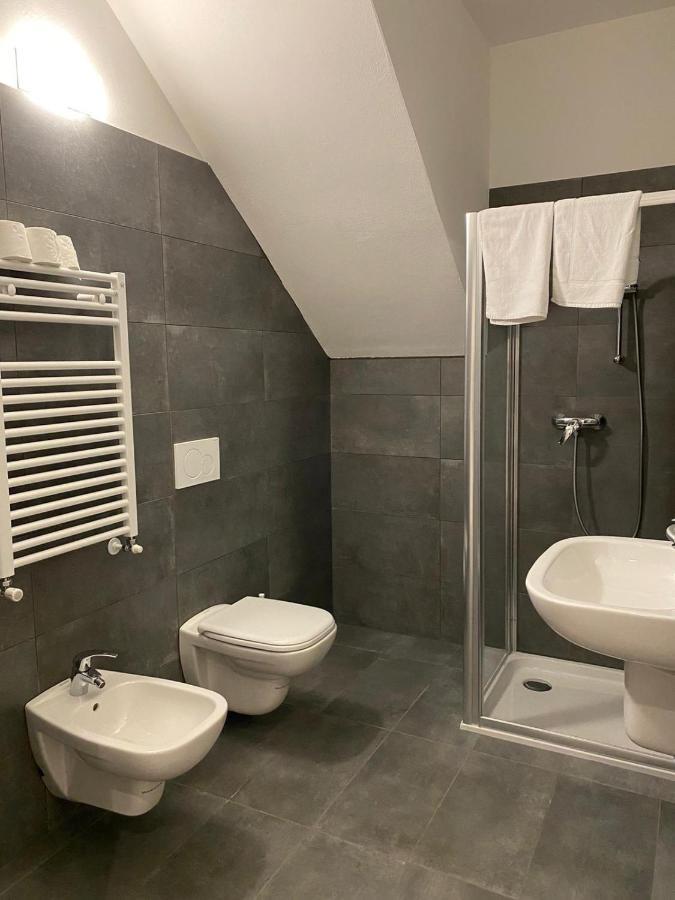 موسّو Modern Apartments Lake View With Pool المظهر الخارجي الصورة